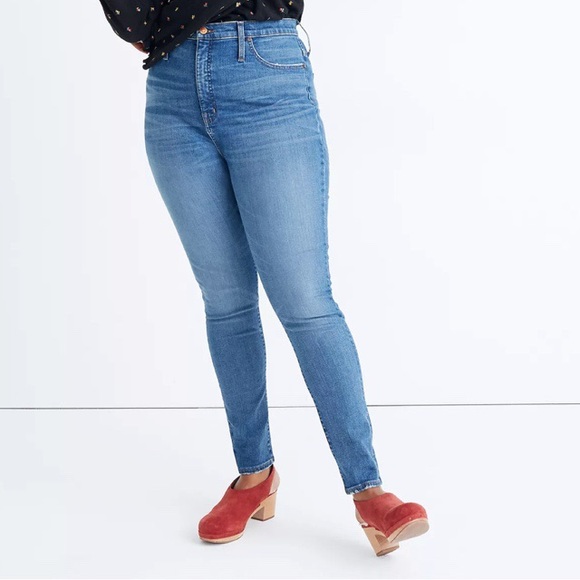 Madewell Denim - Madewell 11" High-Rise Skinny Jeans in Maricopa Wash Size 34